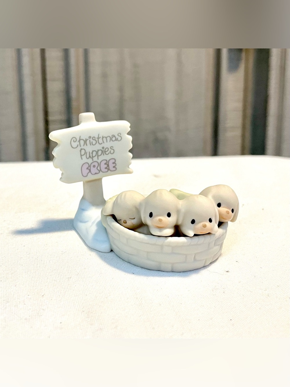 1994 Precious Moments~Sugar Town "Christmas Puppies" - Figurine 528064 - 2” x 3”